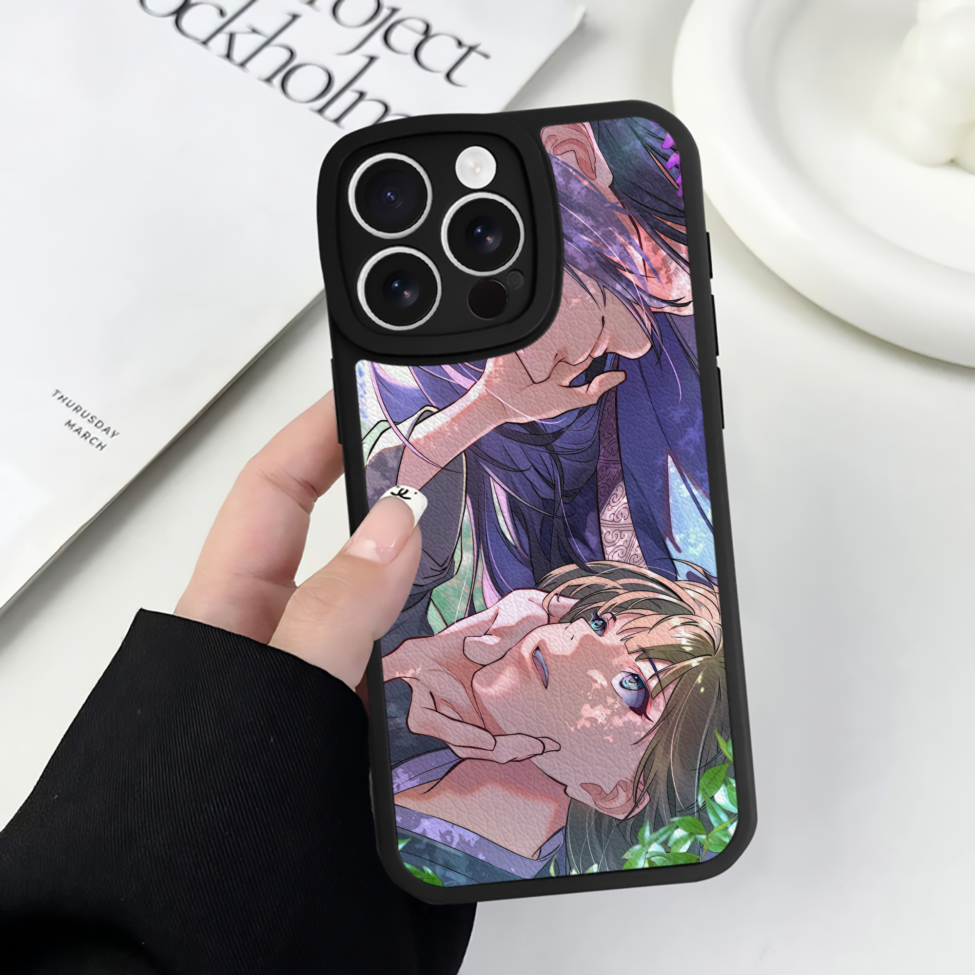 薬屋のひとりごと The Apothecary Diaries 【iPhone 16シリーズ対応】シリコンスマホケース（レザー調） 材質：シリコン